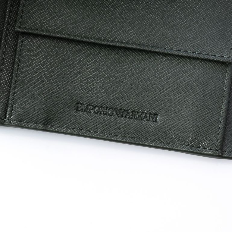 エンポリオ アルマーニ EMPORIO ARMANI 二つ折り財布 メンズ カーキ グリーン Y4R165 Y020V 81985 名入れ可有料 箔押し 【スペシャルラッピング660円(別売り)】