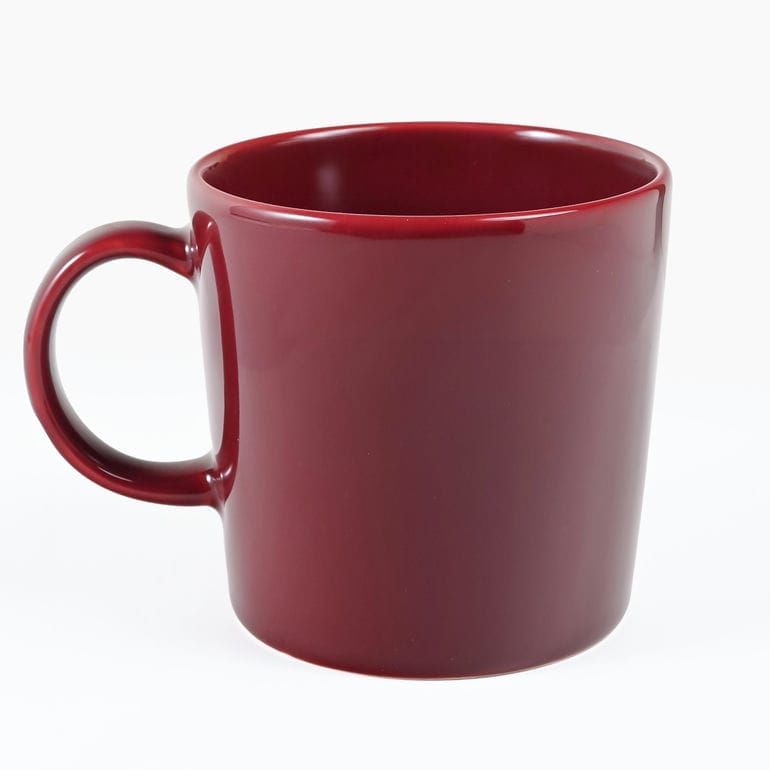 イッタラ iittala ティーマ 300ml マグカップ Teema チェリー 1079623 洋食器 北欧 雑貨 キッチン 陶器 食卓<br>【スペシャルラッピング660円(別売り)】