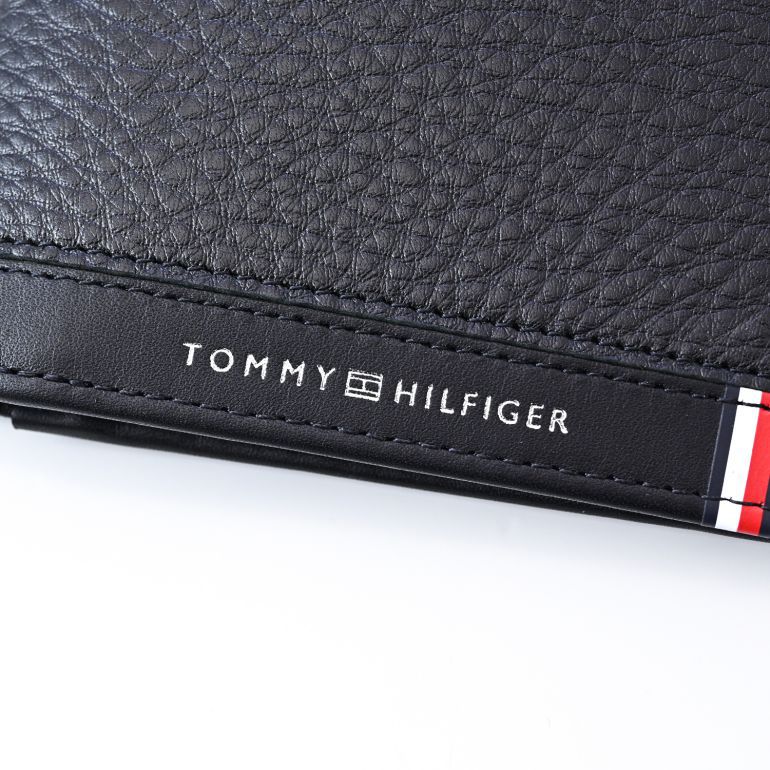 トミーヒルフィガー Tommy Hilfiger 二つ折り財布 メンズ ブラック Am0am s Bk 名入れ可有料 Tommy Hilfiger 折り財布 エイレベル公式通販 ブランド品をお求めやすく提供