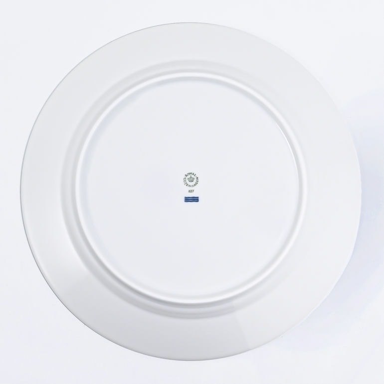 ロイヤルコペンハーゲン ホワイトフルーテッド ハーフレース プレート フラットプレート オーディナリープレート 27cm 1128627 1017296 北欧食器 洋食器 名入れ可有料 【スペシャルラッピング660円(別売り)】