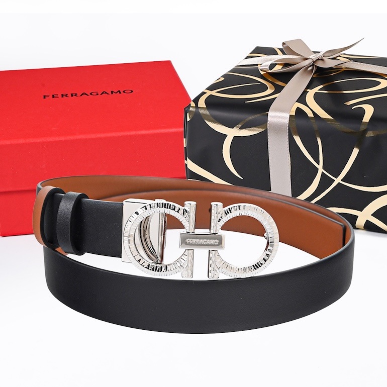 ■ 49143★年 サルバトーレフェラガモ ガンチーニ レザーベルト レッド* スペシャルラッピング付き】フェラガモ Salvatore Ferragamo