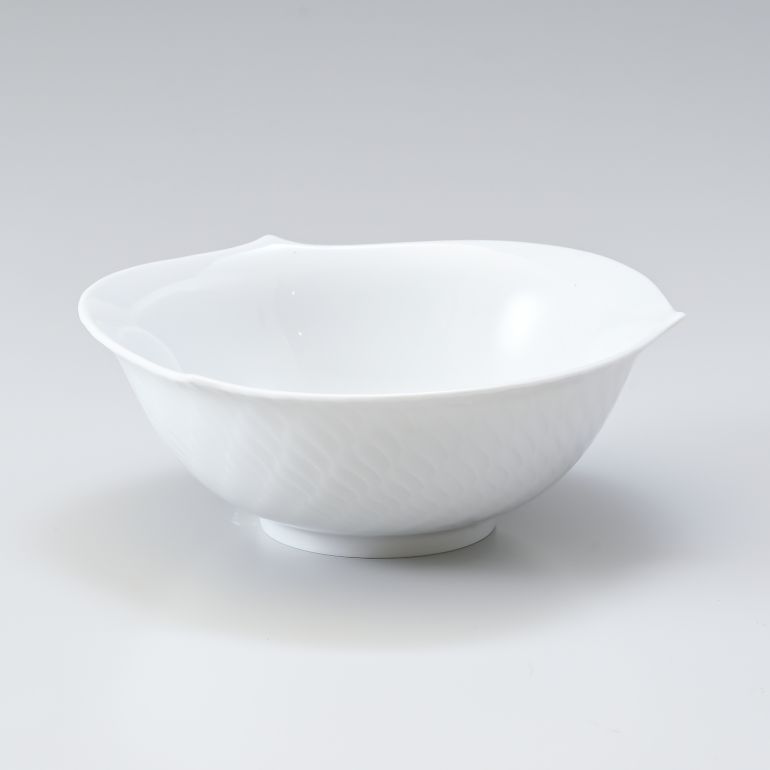 【名入れ可有料】マイセン 波の戯れホワイト サラダボウル 14.5cm Meissen 000001-29411-1 洋食器 【ドイツ本国のBOX・ドイツ本国の紙袋別売り】【スペシャルラッピング660円(別売り)】