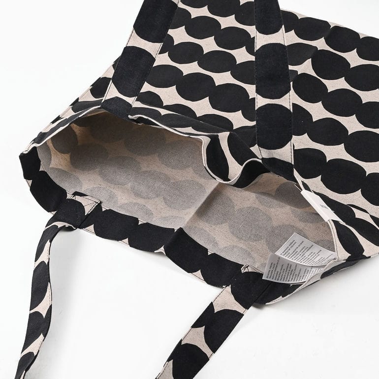 マリメッコ marimekko トートバッグ Rasymatto ラシィマット ファブリック レディース  ブラック 73648 073648 890 北欧雑貨 北欧デザイン ネコポス限定<br>【スペシャルラッピング660円(別売り)】