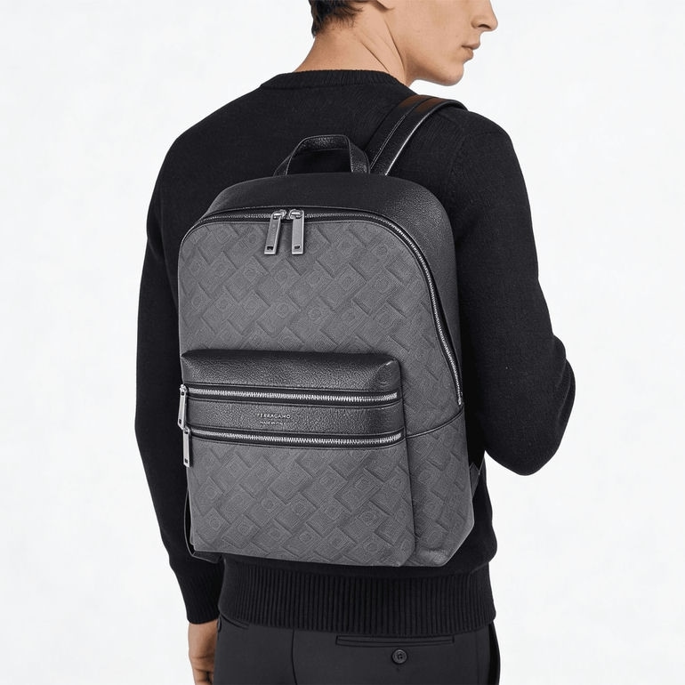 Ferragamo フェラガモ バック リュック ブラック ガンチーニ フェラガモ Salvatore Ferragamo サルヴァトーレフェラガモ バッグ