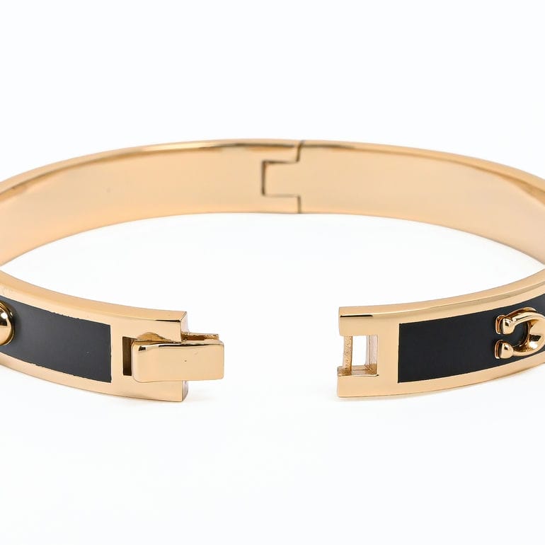 コーチ COACH バングル ブレスレット シグネチャー Cロゴ レディース ブラック ゴールド 422719GLD001 ジュエリー アクセサリー<br>【スペシャルラッピング660円(別売り)】