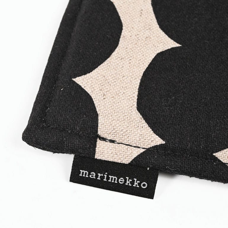 マリメッコ marimekko ポットホルダー 鍋敷き Rasymatto ラシィマット ブラック 73646 073646 890 北欧雑貨 北欧デザイン ネコポス限定 送料無料