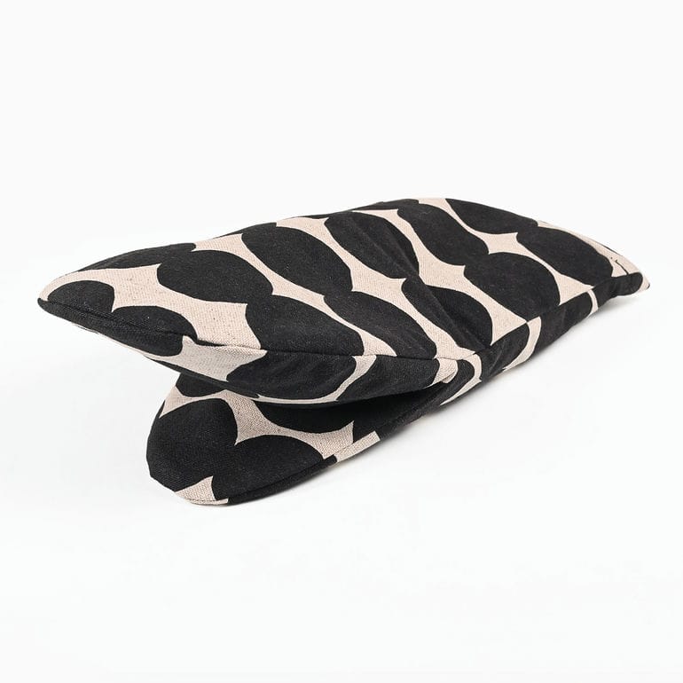 【名入れ可有料】マリメッコ marimekko ミトン 鍋つかみ Rasymatto ラシィマット ブラック 73647 073647 890 北欧雑貨 北欧デザイン ネコポス限定 送料無料