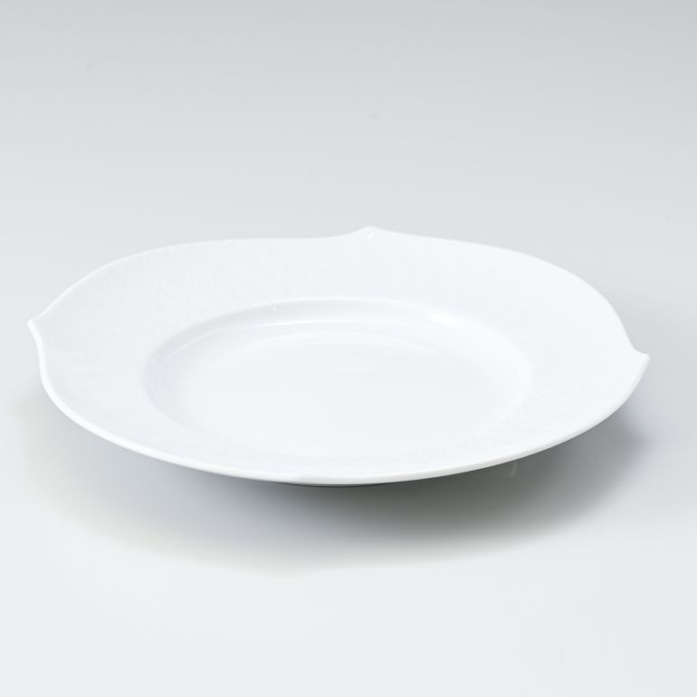 【名入れ可有料】マイセン 波の戯れホワイト プレート 19cm Meissen 000001-29470-1 洋食器 【ドイツ本国のBOX・ドイツ本国の紙袋別売り】【スペシャルラッピング660円(別売り)】
