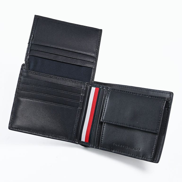 【名入れ可有料】高品質ヨーロッパ輸入モデル トミーヒルフィガー TOMMY HILFIGER 二つ折り財布 小銭入れ付 フラップタイプ CORP CC FLAP AND COIN ブラック AM0AM13246 BDS BLACK ウォレット 折財布【スペシャルラッピング660円(別売り)】