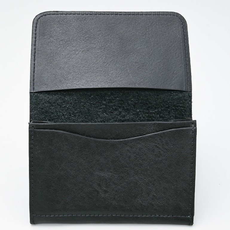 イルビゾンテ IL BISONTE カードケース 名刺入れ BLACK ブラック C0470 P 153 カウハイドレザー【スペシャルラッピング660円(別売り)】