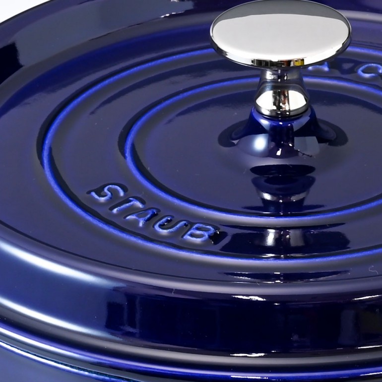 ストウブ staub ピコ ココット ラウンド 22cm 鋳物 ホーロー 鍋 なべ 調理器具 キッチン用品 グランブルー 2.6L 1102291 (40510-265-0) 名入れ可有料 洋食器 【スペシャルラッピング大B対応(別売り)】