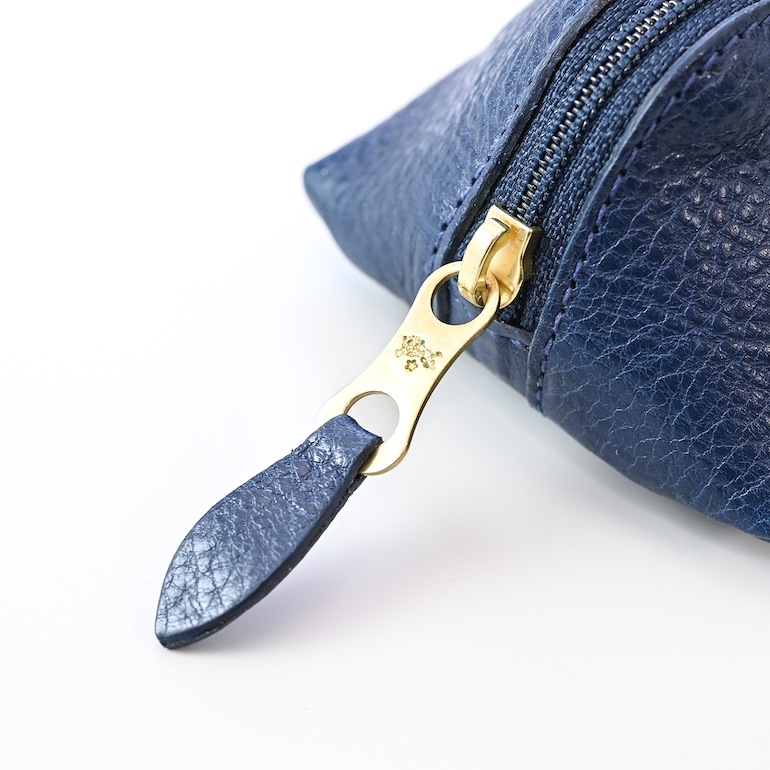 イルビゾンテ IL BISONTE ペンケース ネイビー イルビゾンテ IL BISONTE ペンケース C0794 866 BLU 本革 ブルー