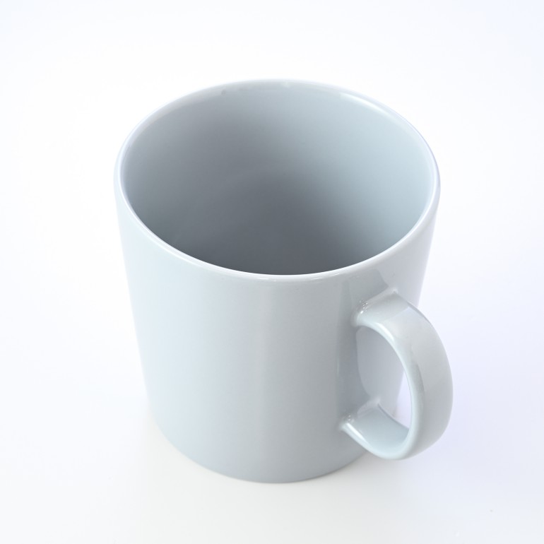 イッタラ iittala ティーマ 400ml マグカップ Teema パールグレー 1005896 北欧食器 洋食器 名入れ可有料【スペシャルラッピング660円(別売り)】