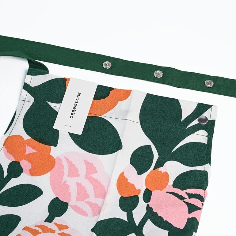 【刺しゅう名入れ可有料】マリメッコ marimekko エプロン ピエ二 Pieni GreenGreen グリーン 73831 073831 163 北欧雑貨 北欧デザイン ネコポス限定 送料無料<br>【スペシャルラッピング660円(別売り)】