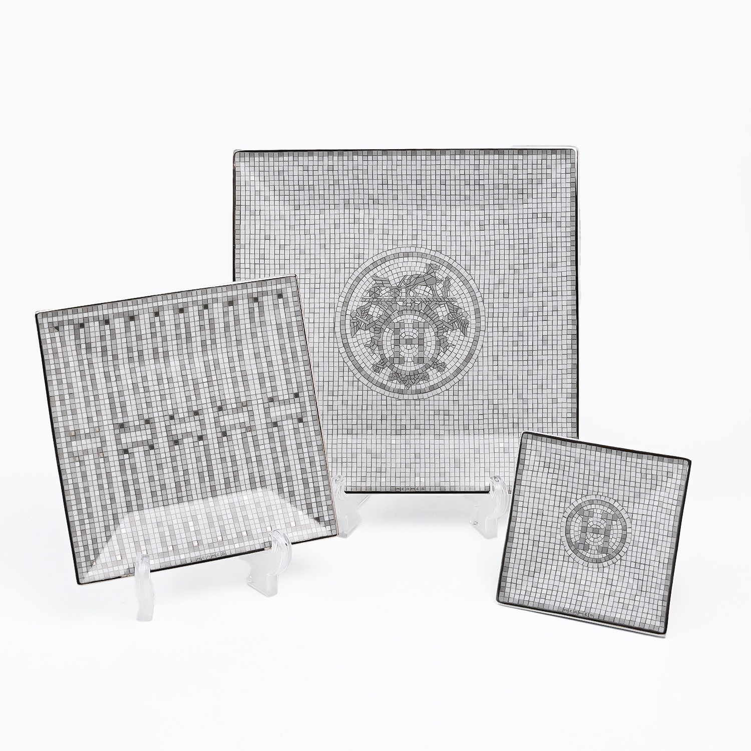 エルメス　HERMES　プレート　モザイク ヴァンキャトル プチカレ プラチナ エルメス（HERMES） モザイク ヴァンキャトル プラチナ プチカレ