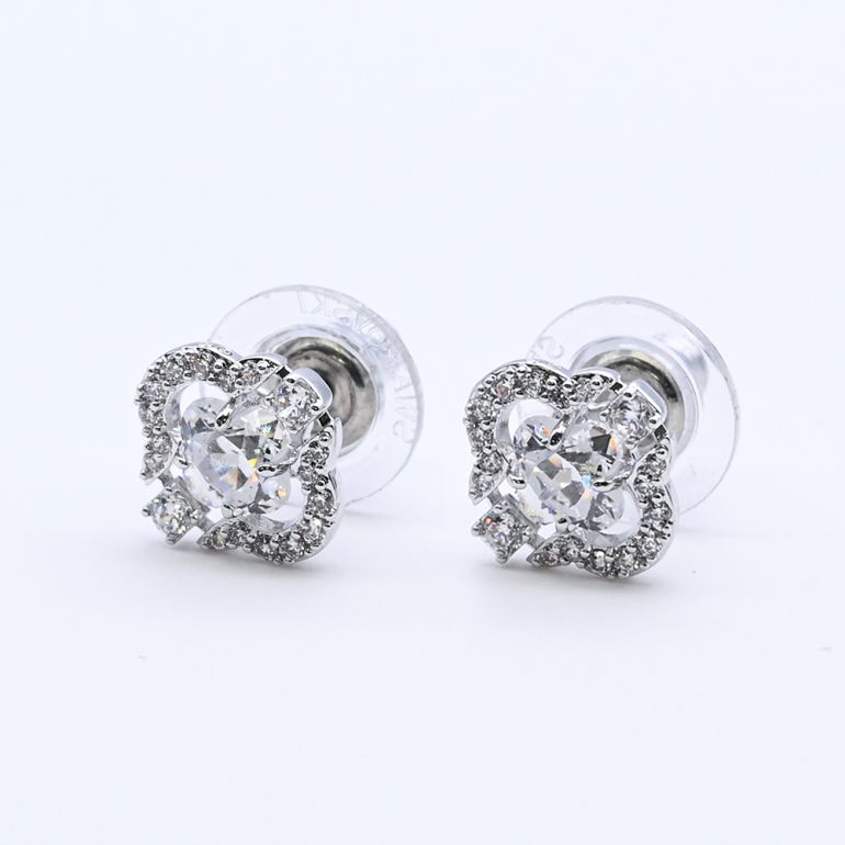 スワロフスキー SWAROVSKI ネックレス ピアス セット レディース スパークリング ダンス Sparkling Dance Oval ラウンドカット シルバー クリア 5642929【スペシャルラッピングB対応(別売り)】