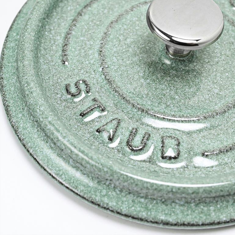 ストウブ staub ピコ ココット ラウンド 10cm ミニ 鋳物 ホーロー 鍋 なべ キッチン用品 ラウンド セージグリーン 0.25L 11010115 (40508-702-0) 名入れ可有料 洋食器 【スペシャルラッピング1100円(別売り)】