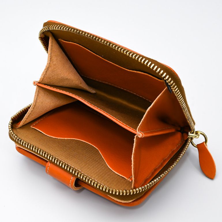 イルビゾンテ IL BISONTE 財布 二つ折り財布 ラウンドファスナー バケッタレザー ブラウン ヤキヌメ SMW067PV0005CA106B 箔押し名入れ可有料【スペシャルラッピング660円(別売り)】