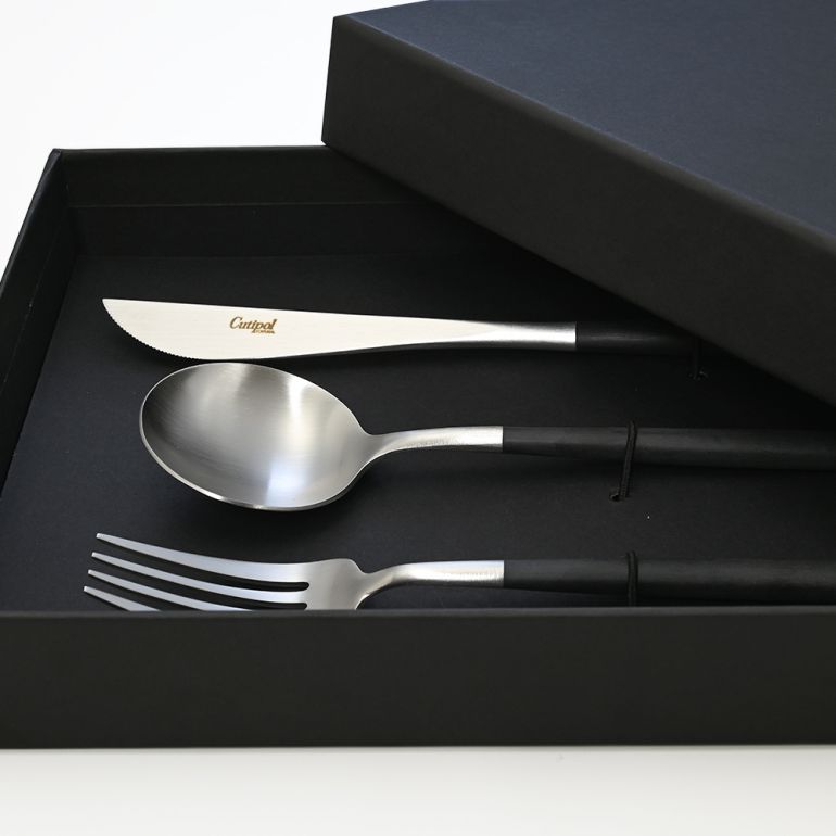 クチポール Cutipol GOA ゴア ブラック 3点セット ディナー ナイフ フォーク スプーン 洋食器【名入れ対応】【スペシャルラッピング660円(別売り)】