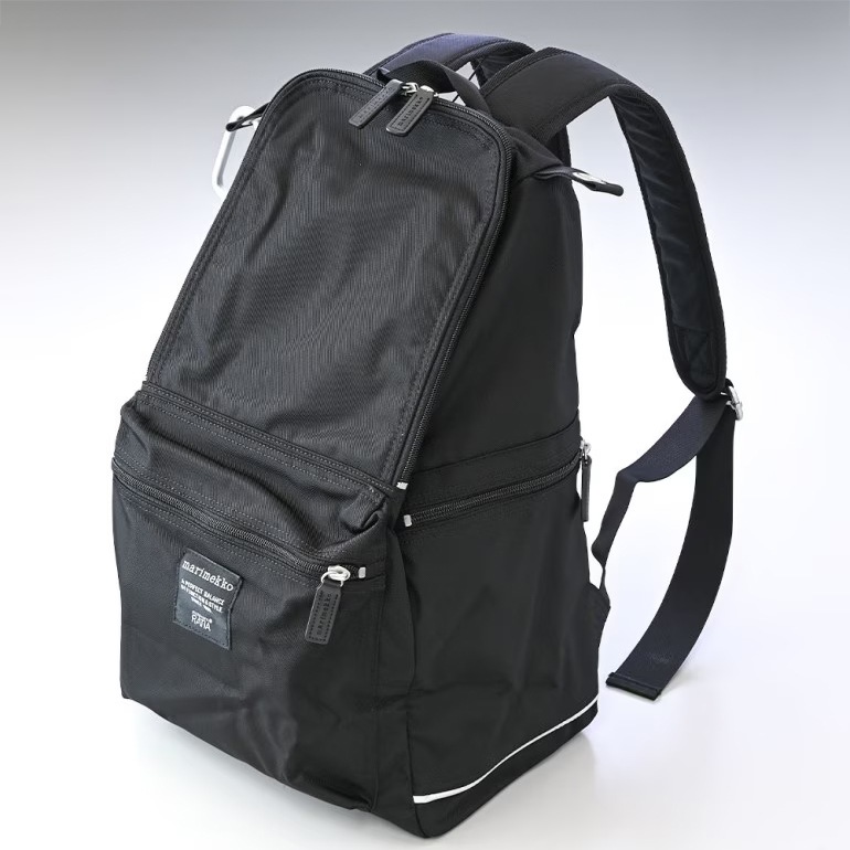 マリメッコ marimekko バッグ リュック バックパック BUDDY ROADIE バディ デイバッグ ブラック 026994 999 (092512 999)刺しゅう名入れ可有料 北欧雑貨 北欧デザイン