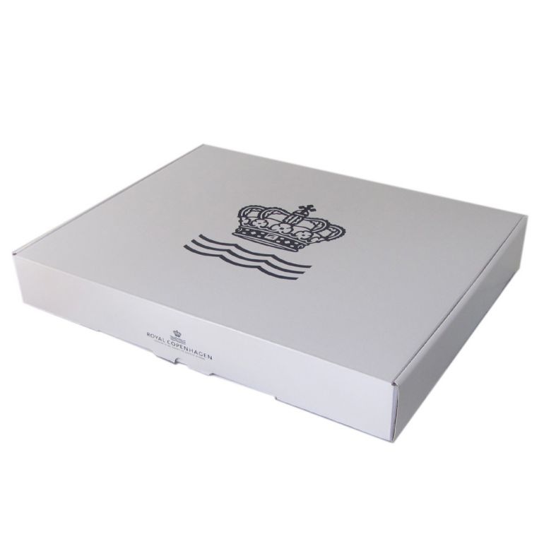 ロイヤルコペンハーゲン プレート ホワイトフルーテッド ハーフレース オーバルディッシュ 29cm×36.5cm 大皿 1128375 (1017285) 日本未発売 1017285 北欧食器 洋食器 名入れ可有料 【スペシャルラッピング1100円(別売り)】