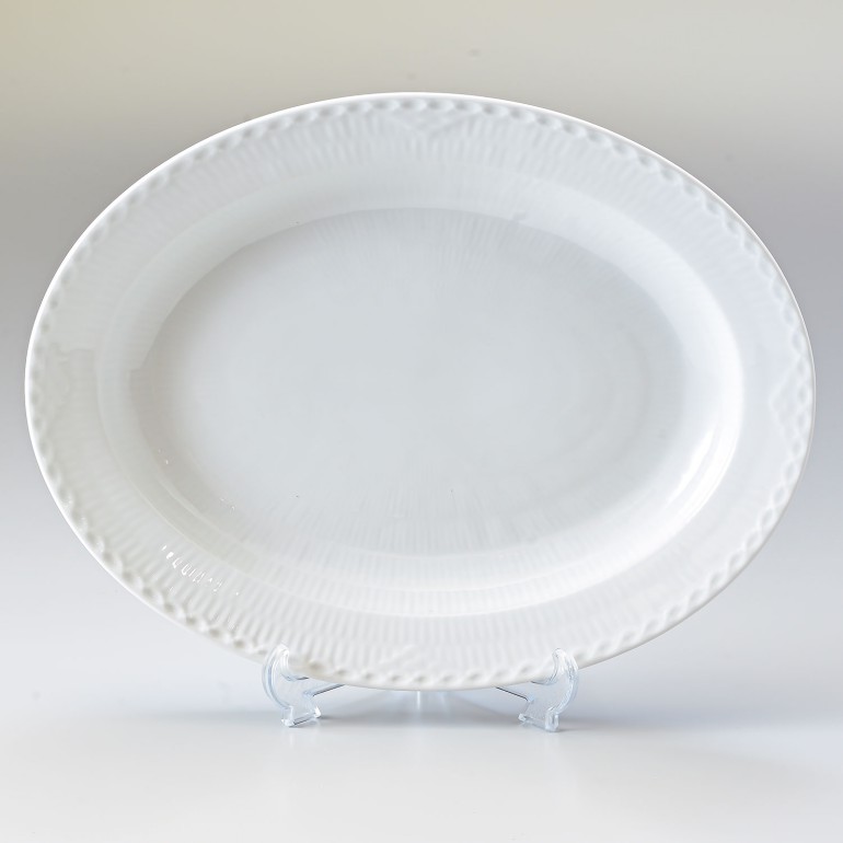 ロイヤルコペンハーゲン プレート ホワイトフルーテッド ハーフレース オーバルディッシュ 29cm×36.5cm 大皿 1128375 (1017285) 日本未発売 1017285 北欧食器 洋食器 名入れ可有料 【スペシャルラッピング1100円(別売り)】