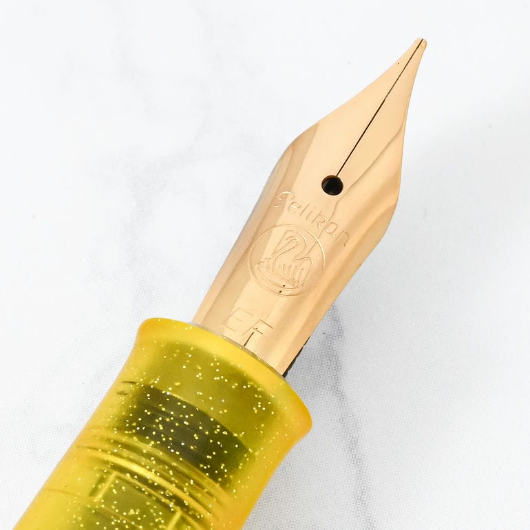 ペリカン Pelikan 万年筆 2026限定色 Classic クラシック パイライト