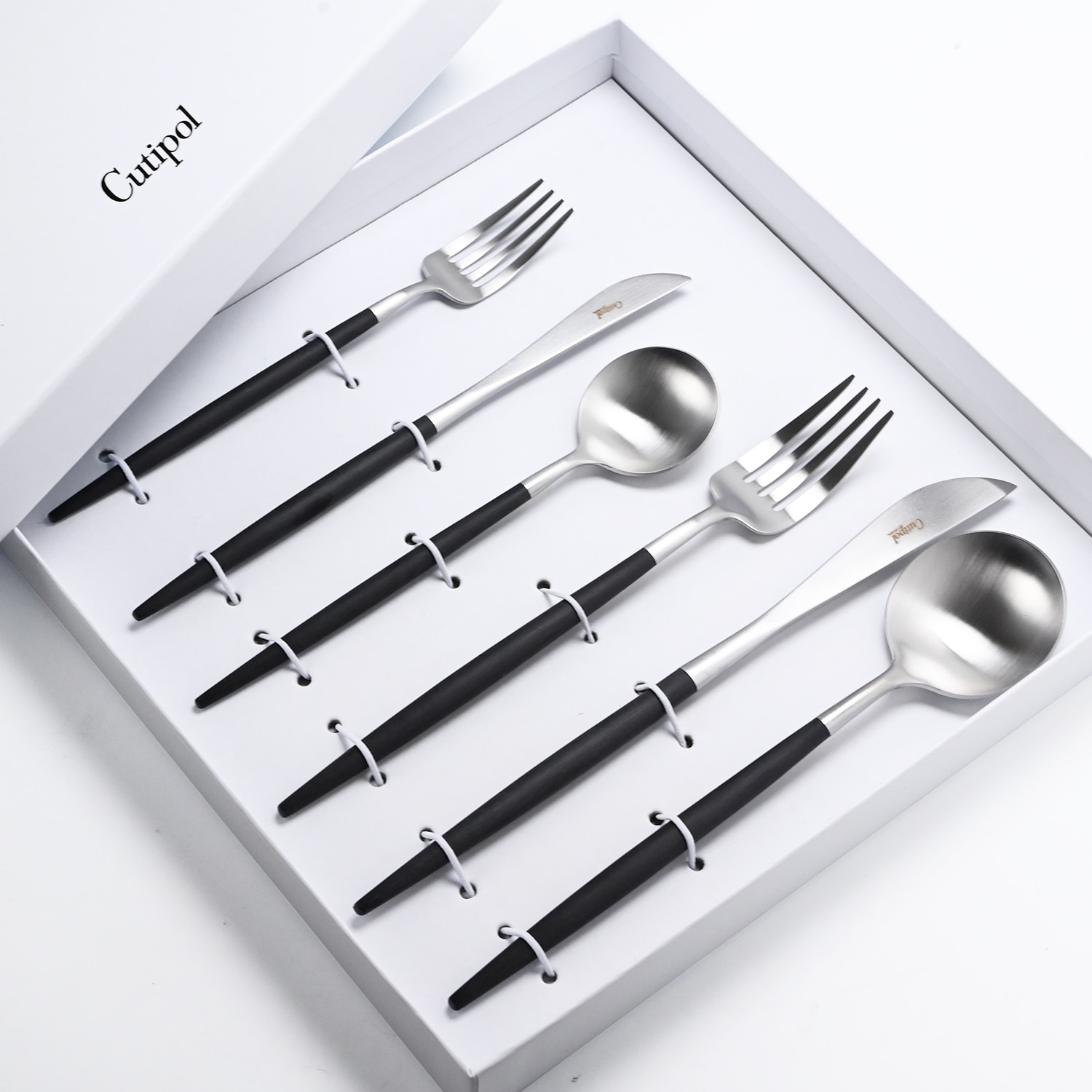 クチポール Cutipol GOA ゴア ブラック 6点セット ディナーデザート ナイフ フォーク スプーン 洋食器【名入れ対応】【スペシャルラッピング660円(別売り)】