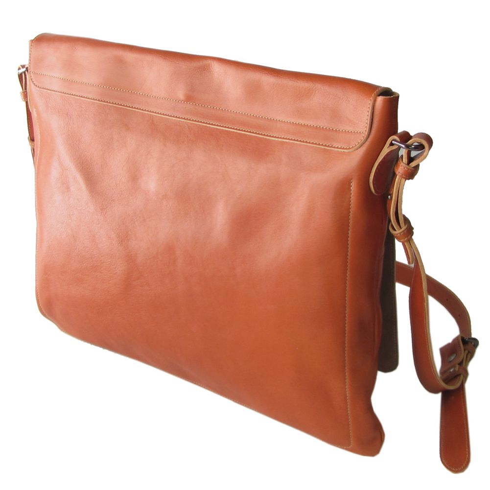 イルビゾンテ IL BISONTE バッグ クロスショルダーバッグ バケッタレザー ビッグロゴ CARAMEL キャラメル ヤキヌメ A2823 EP 145G