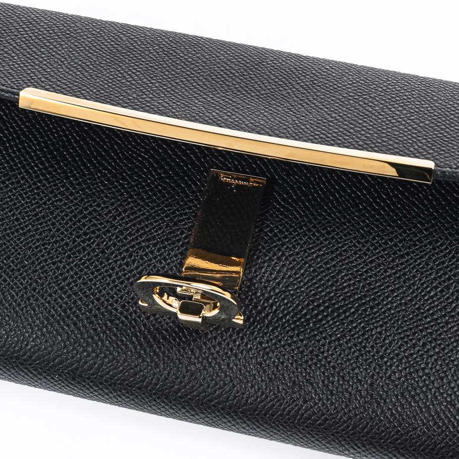 【名入れ可有料】【スペシャルラッピング付き】フェラガモ Salvatore Ferragamo サルヴァトーレフェラガモ 長財布 小銭入れ付き ウォレット ガンチーニ レディース ブラック 22D150 683312 0683312