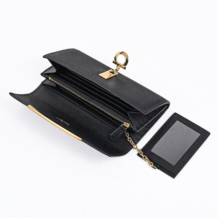 【名入れ可有料】【スペシャルラッピング付き】フェラガモ Salvatore Ferragamo サルヴァトーレフェラガモ 長財布 小銭入れ付き ウォレット ガンチーニ レディース ブラック 22D150 683312 0683312