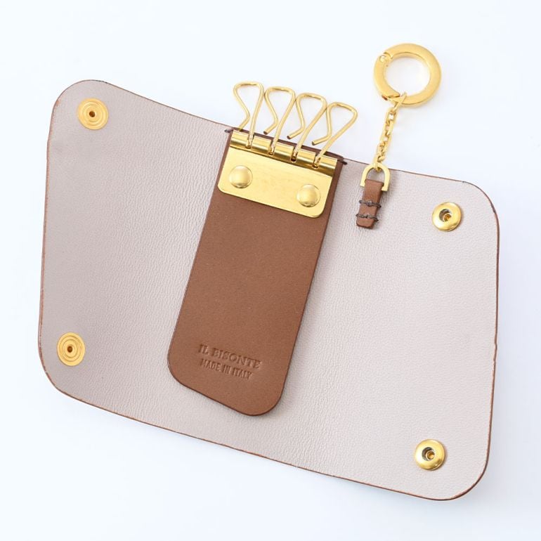 イルビゾンテ IL BISONTE キーケース コンテンポラリーコレクション Fifty-on IO メンズ レディース レザー ダークブラウン SKH115PV0039 BW304H 日本未発売 箔押し名入れ可有料 【スペシャルラッピング660円(別売り)】