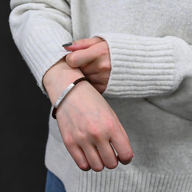 モンアート MONART ブレスレット レディース ウーブンレザー エングレーブ刻印 メタルプレート ダークブラウン MASON BR/123 B S Made in Italy 名入れ可有料 正規代理店