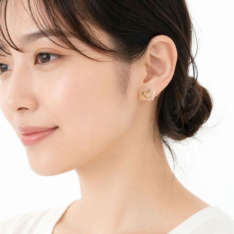 コーチ COACH ピアス スタッドピアス シグネチャー Cロゴ ルーサイト