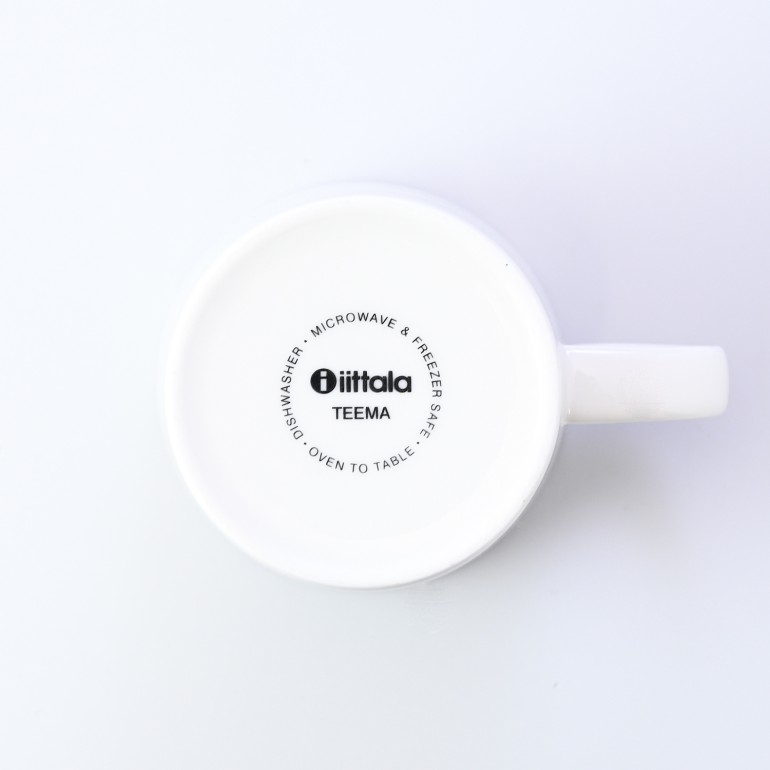 イッタラ iittala ティーマ 300ml マグカップ Teema マグカップ ホワイト 1005484 北欧食器 洋食器 名入れ可有料【スペシャルラッピング660円(別売り)】