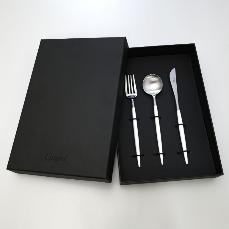 クチポール Cutipol GOA ゴア ホワイト 3点セット デザート ナイフ フォーク スプーン 洋食器【名入れ対応】【スペシャルラッピング660円(別売り)】