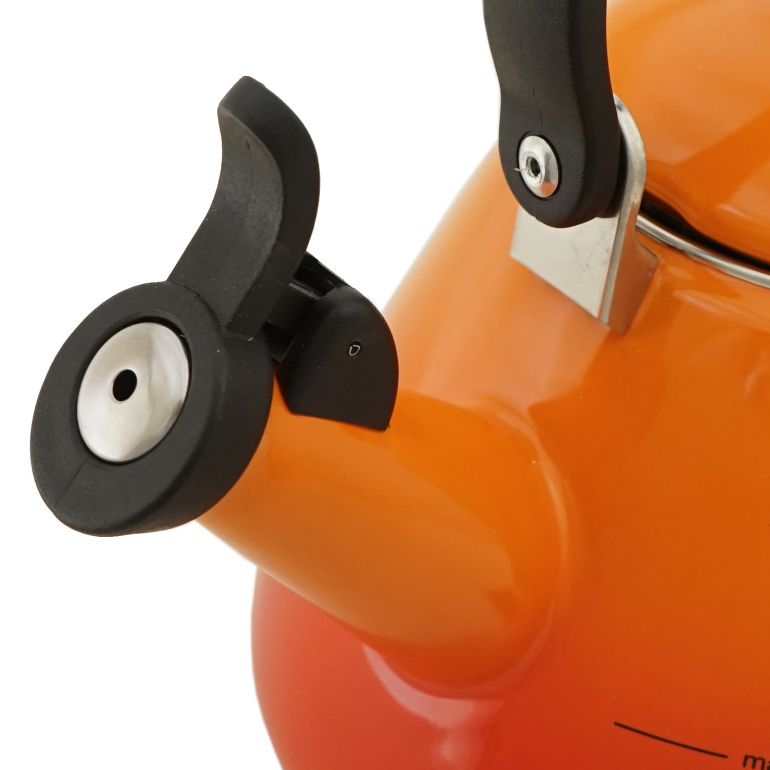 ル・クルーゼ コーン ケトル Le Creuset ルクルーゼ やかん 1.6L Kone Kettle 湯沸し ホーロー フレイム 92000200090000 洋食器