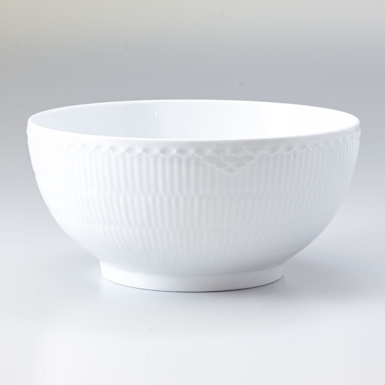 ロイヤルコペンハーゲン ホワイトフルーテッド ハーフレース ボウル サラダボウル フルーツボウル 1128579 日本未発売 1017290 北欧食器 洋食器 名入れ可有料 【スペシャルラッピング660円(別売り)】