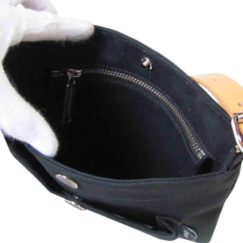 マリメッコ marimekko バッグ Pasi ショルダーバッグ ブラック 037521 900 (049599 009) 北欧雑貨 北欧デザイン