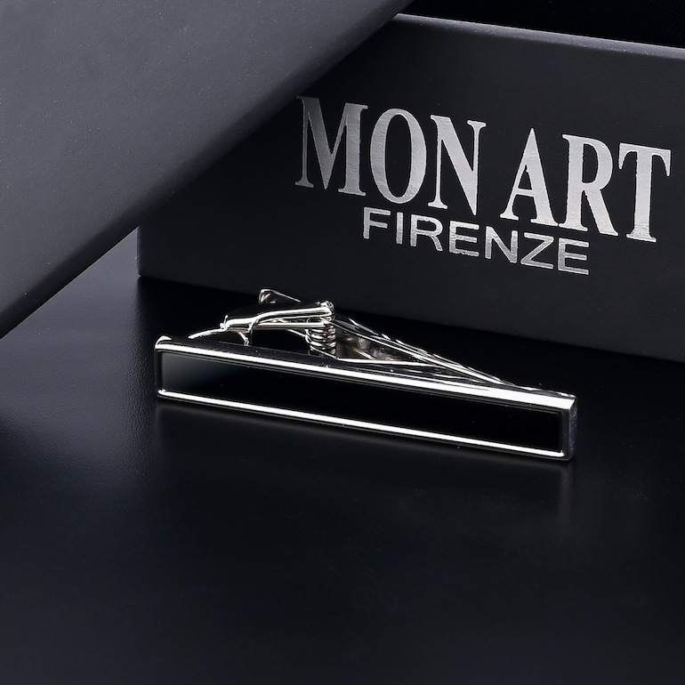 新品未使用　モンブラン 箱付き オニキス　ストライプ　ネクタイピン　タイピン MONTBLANC モンブラン オニキス ロゴ ネクタイピン 新品未使用