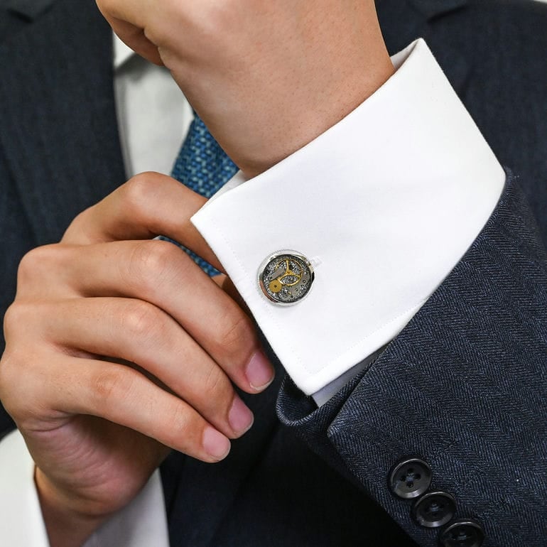 【珊瑚／コーラル】彫刻／レリーフ【カフリンクス／カフス】　 カフスボタン カフリンクス 紳士 スーツ アクセサリー 彫刻