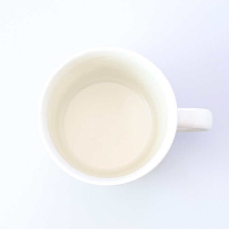 イッタラ iittala ティーマ 400ml マグカップ Teema ホワイト 1005467 北欧食器 洋食器 名入れ可有料【スペシャルラッピング660円(別売り)】
