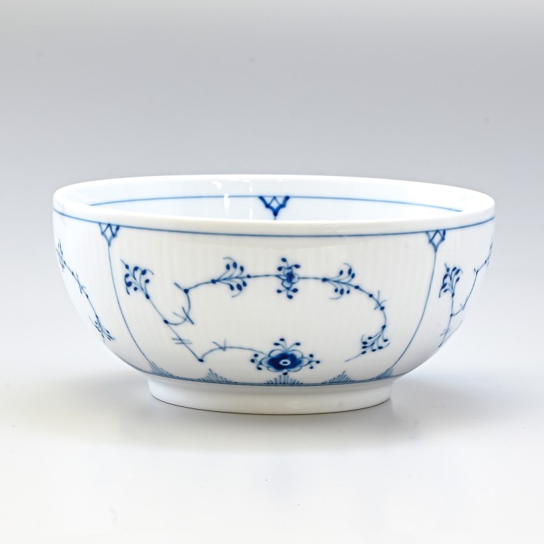 あなたはどう使う？ロイヤルコペンハーゲンの便利で素敵なボウルたち