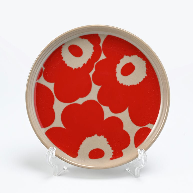 【名入れ可有料】マリメッコ marimekko プレート スモール 13.5cm Unikko ウニッコ レッド×テラ(ブラウン) 72860 072860 830 北欧食器 洋食器 北欧デザイン 小皿 テーブルウエア 【スペシャルラッピング660円(別売り)】