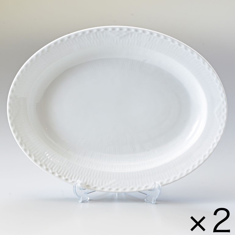2個セット ロイヤルコペンハーゲン プレート ホワイトフルーテッド ハーフレース オーバルディッシュ 29cm×36.5cm 大皿 1128375 (1017285) 日本未発売 北欧食器 洋食器 【スペシャルラッピング1100円(別売り)】
