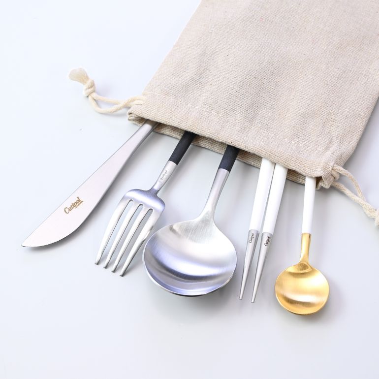 【単品購入不可】クチポール Cutipol ギフトバッグ カトラリーポーチ リネン Mサイズ 32cm×12.5cm 洋食器