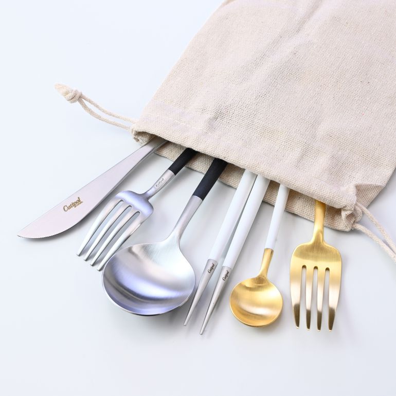 【単品購入不可】クチポール Cutipol ギフトバッグ カトラリーポーチ リネン Lサイズ 27.5cm×15cm 洋食器