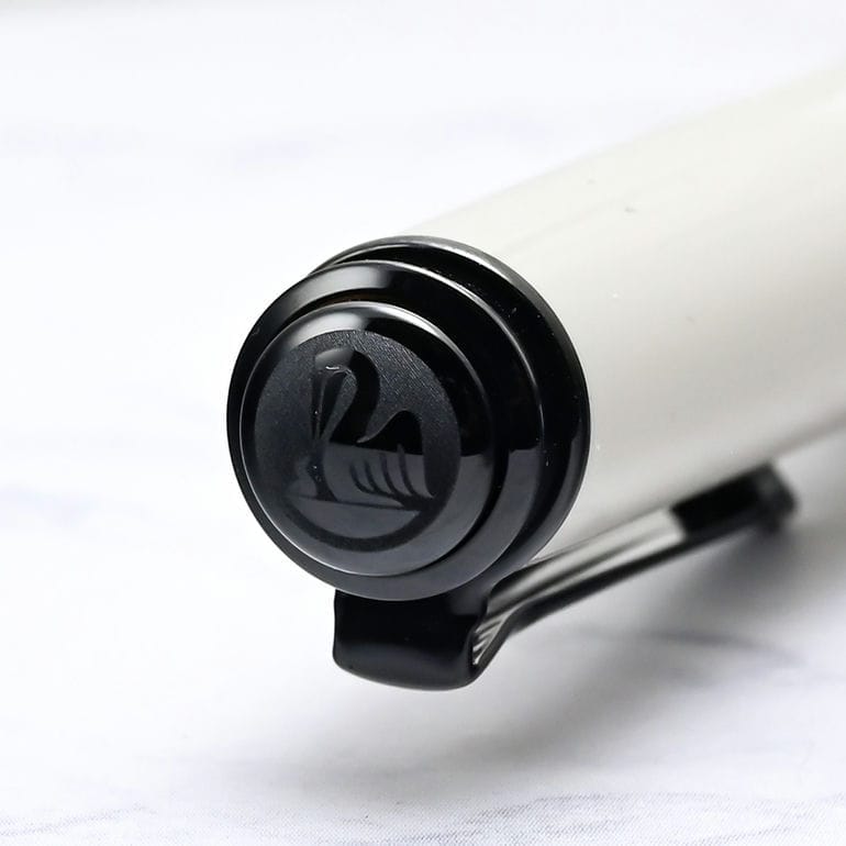 ペリカン Pelikan 万年筆 特別生産品 メンズ レディース スーベレーン M670 ウォームグレー 高級筆記具 インク特典有 純正箱付 文房具【スペシャルラッピング660円(別売り)】