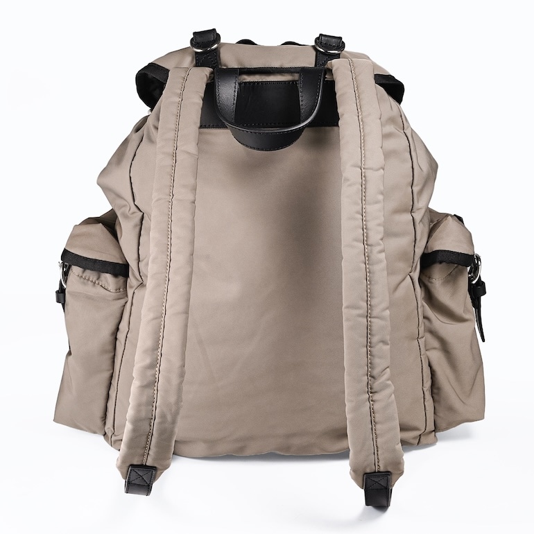 【希少】Vivienne Westwood リュック カーキ ヴィヴィアンウエストウッド Vivienne Westwood バッグ バックパック