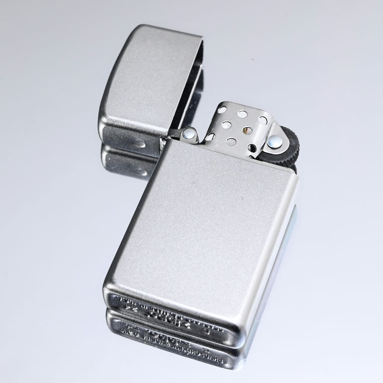 ZIPPO ジッポー ライター ジッポ CROME CLASSIC スリム 1605 名入れ可